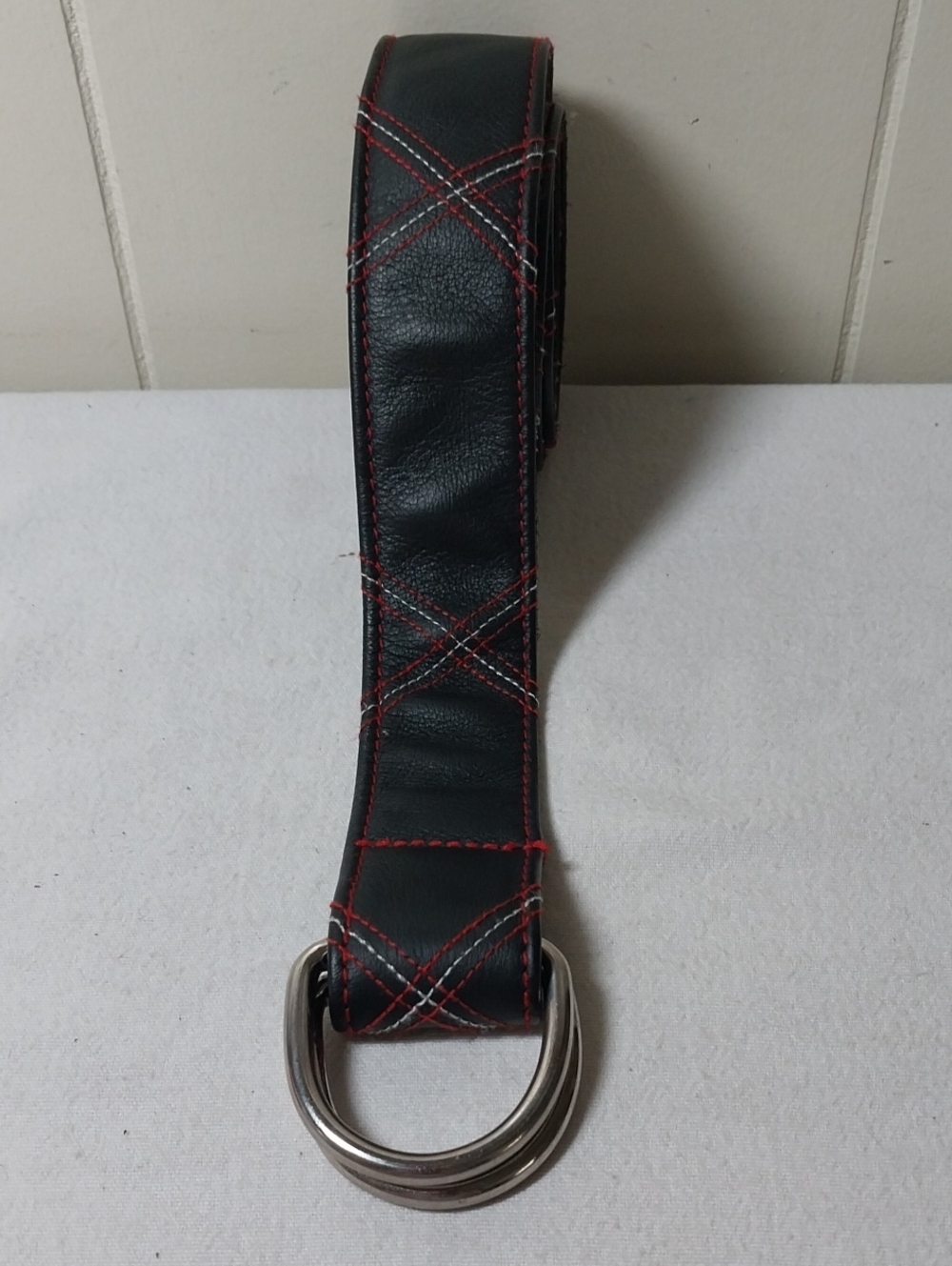 Iliac Golf Belt Leather Black White Red D Ring Sm
